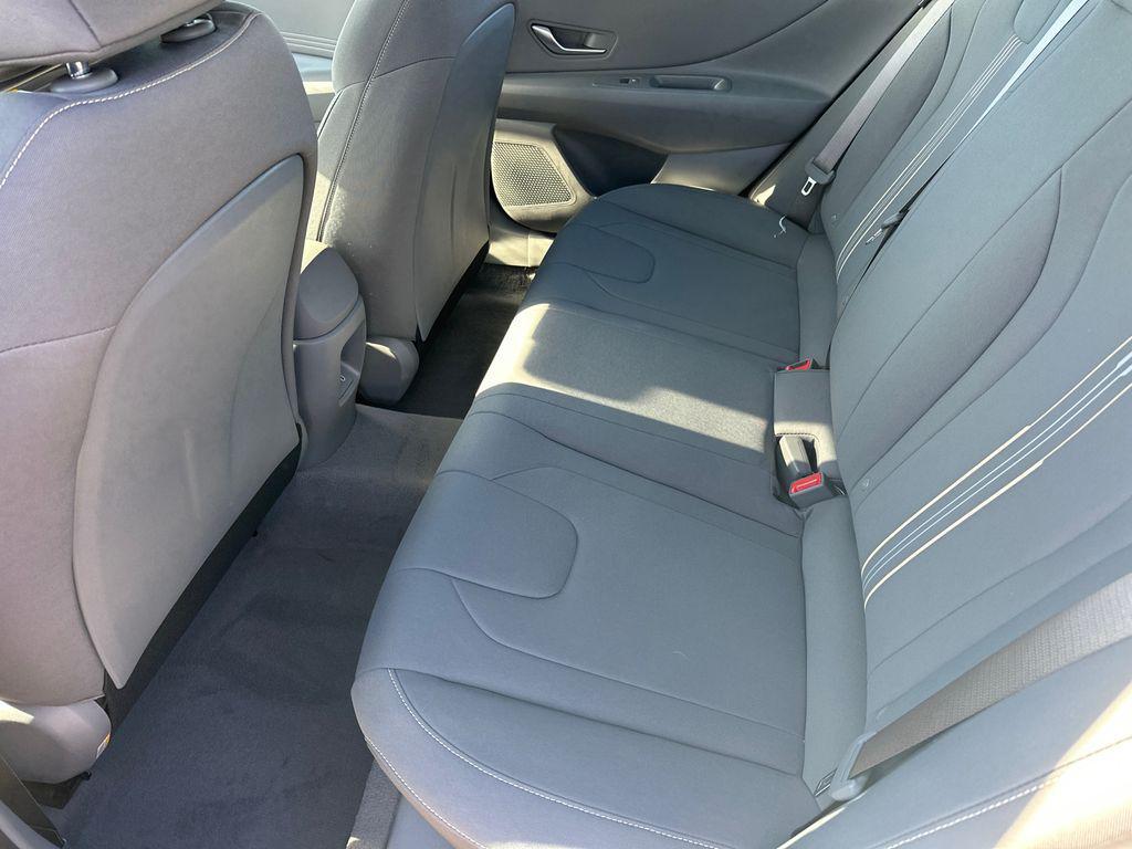 new 2025 Hyundai Elantra car, priced at $21,786