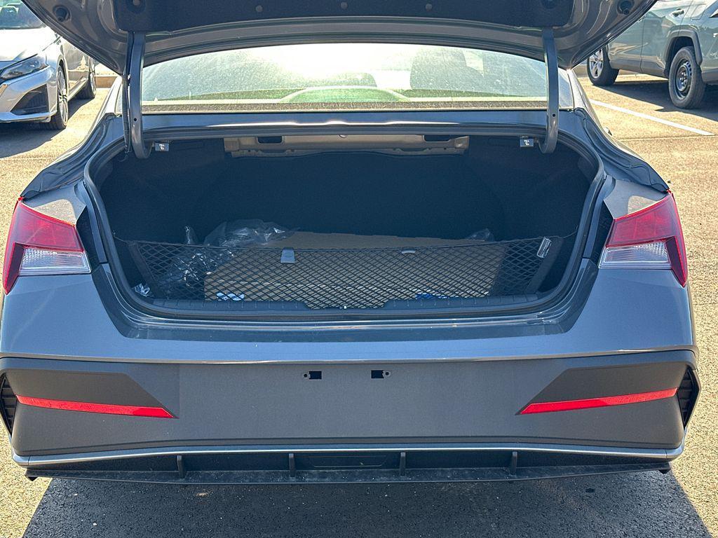 new 2025 Hyundai Elantra car, priced at $21,786