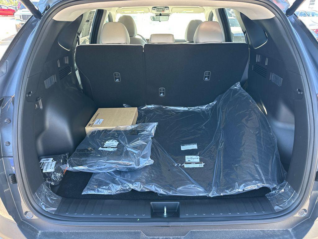 new 2025 Hyundai Tucson car, priced at $27,258