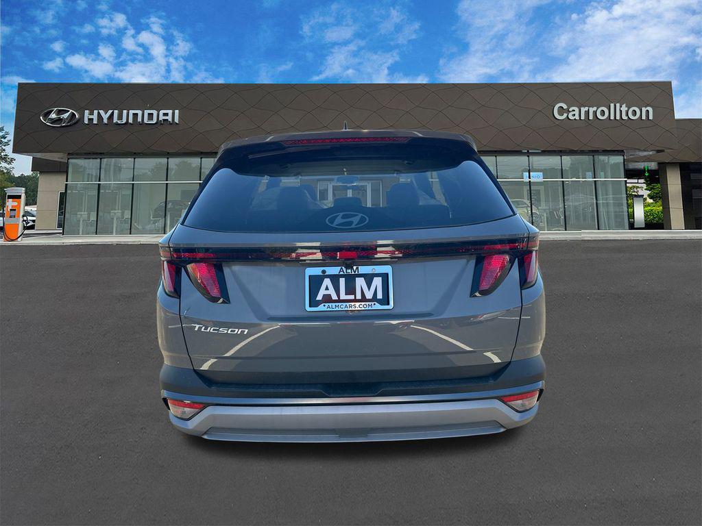 new 2025 Hyundai Tucson car, priced at $27,318