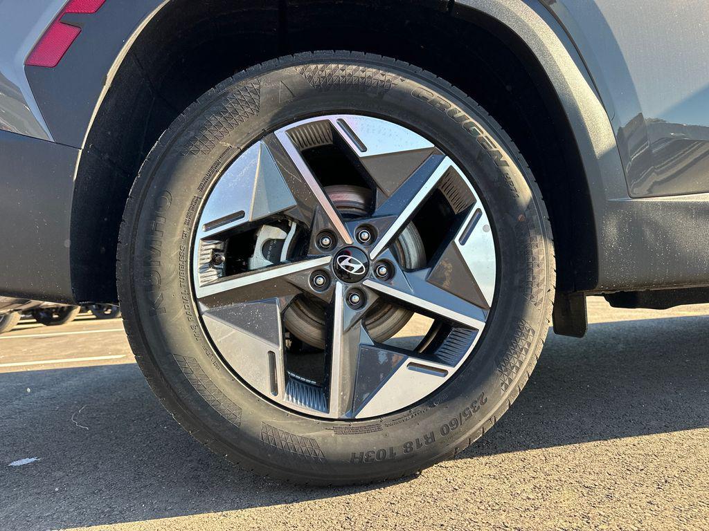 new 2025 Hyundai Tucson car, priced at $27,318