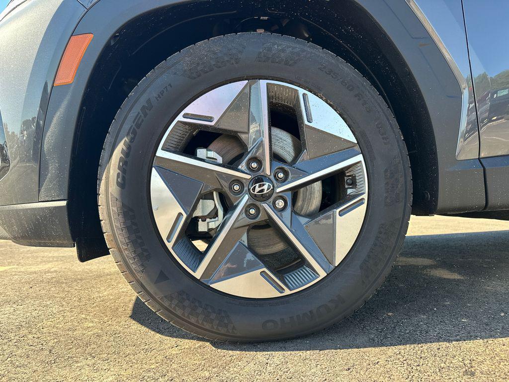 new 2025 Hyundai Tucson car, priced at $27,258