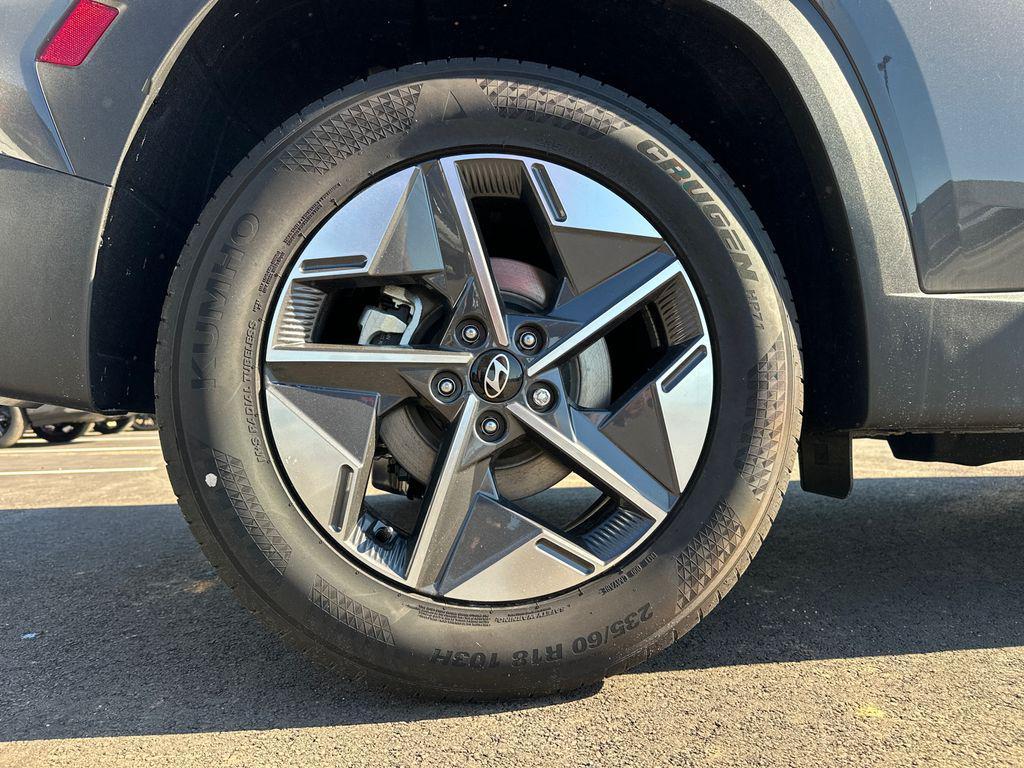 new 2025 Hyundai Tucson car, priced at $27,258