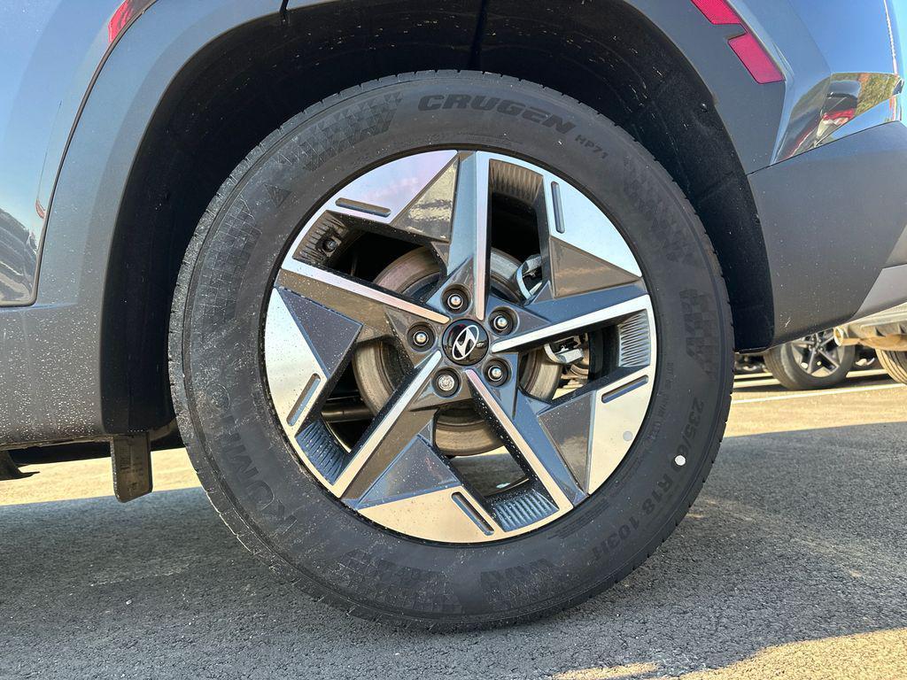 new 2025 Hyundai Tucson car, priced at $27,258
