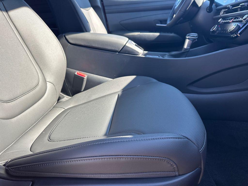 new 2025 Hyundai Tucson car, priced at $28,894