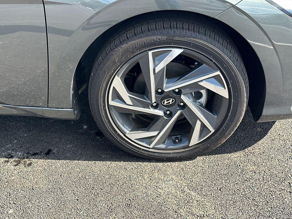 new 2025 Hyundai ELANTRA HEV car, priced at $24,710