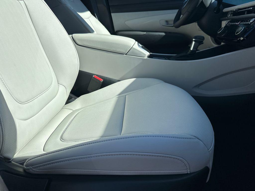 new 2025 Hyundai Tucson car, priced at $29,485