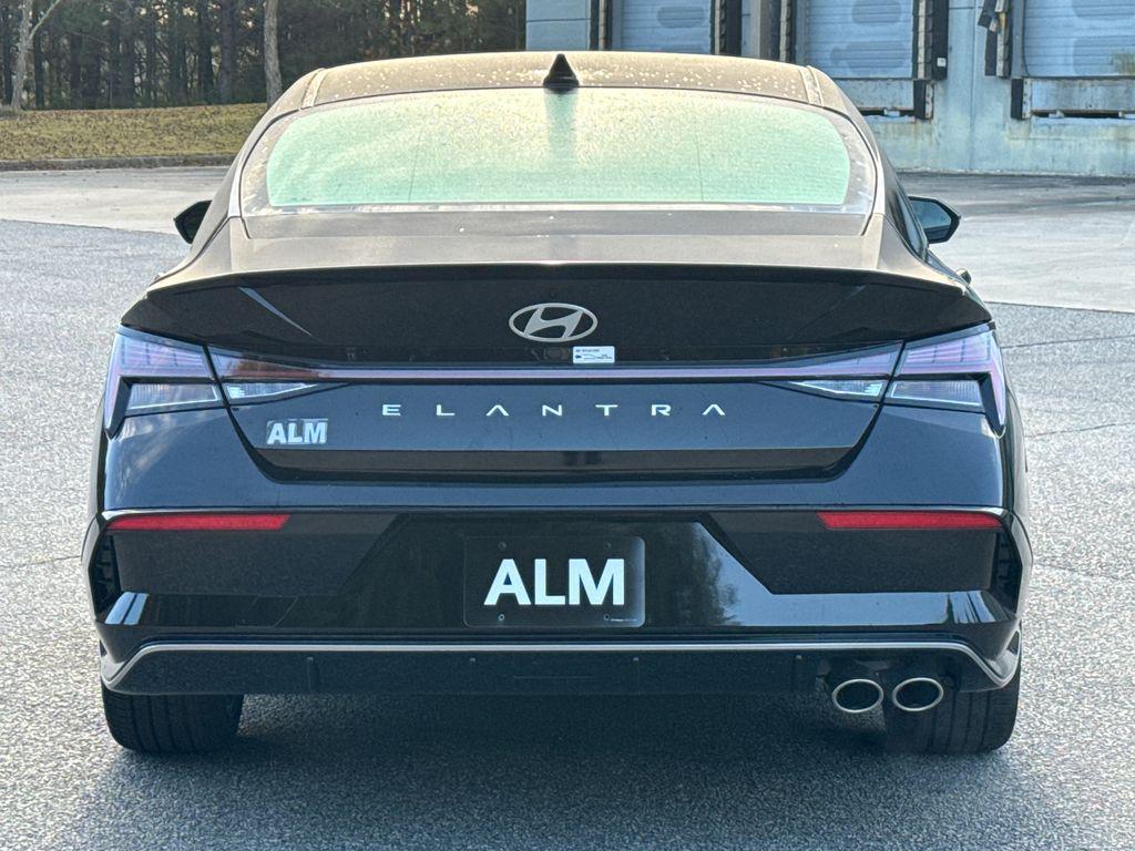 new 2025 Hyundai Elantra car, priced at $26,954