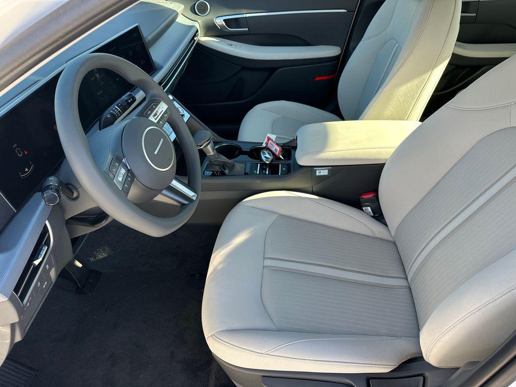 new 2025 Hyundai Sonata car, priced at $24,085