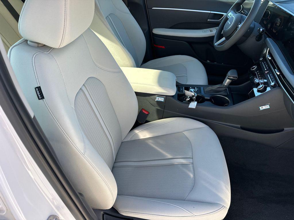 new 2025 Hyundai Sonata car, priced at $24,085
