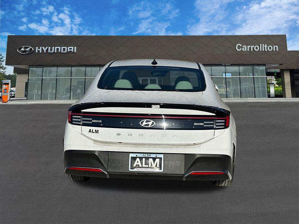 new 2025 Hyundai Sonata car, priced at $24,085