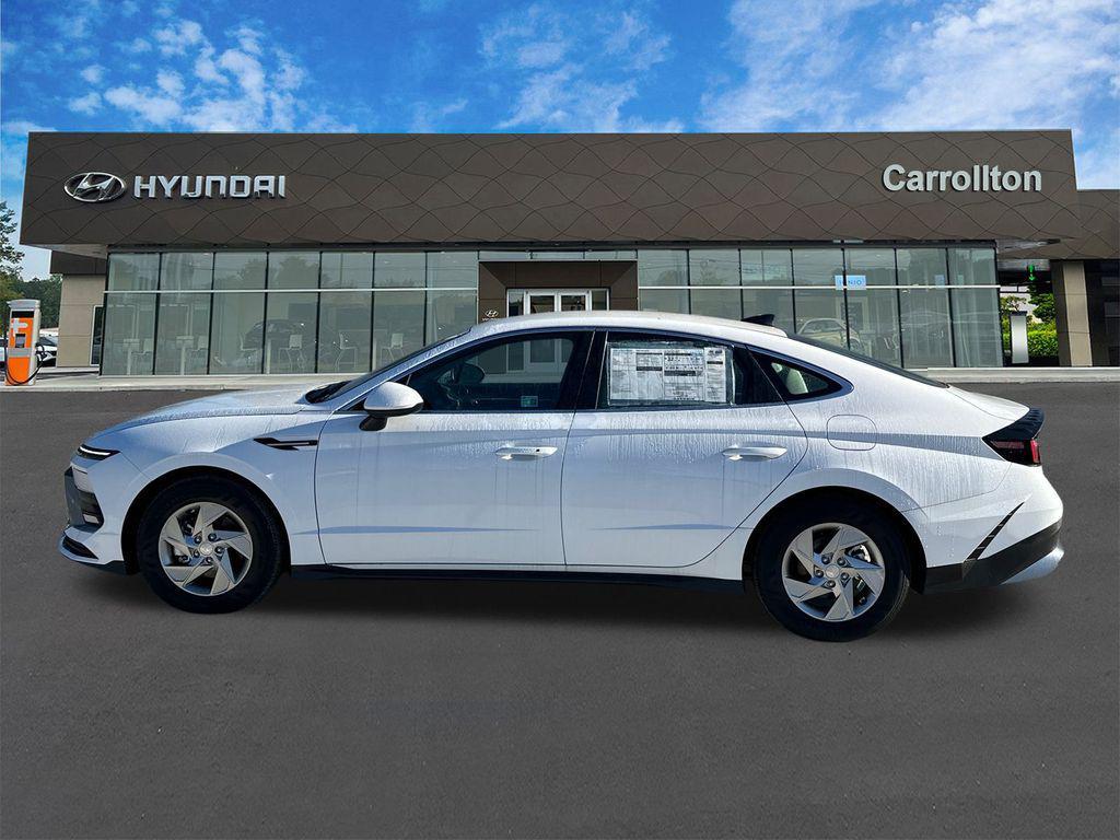 new 2025 Hyundai Sonata car, priced at $24,085