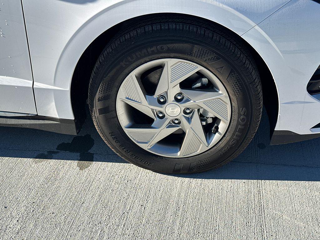 new 2025 Hyundai Sonata car, priced at $24,085