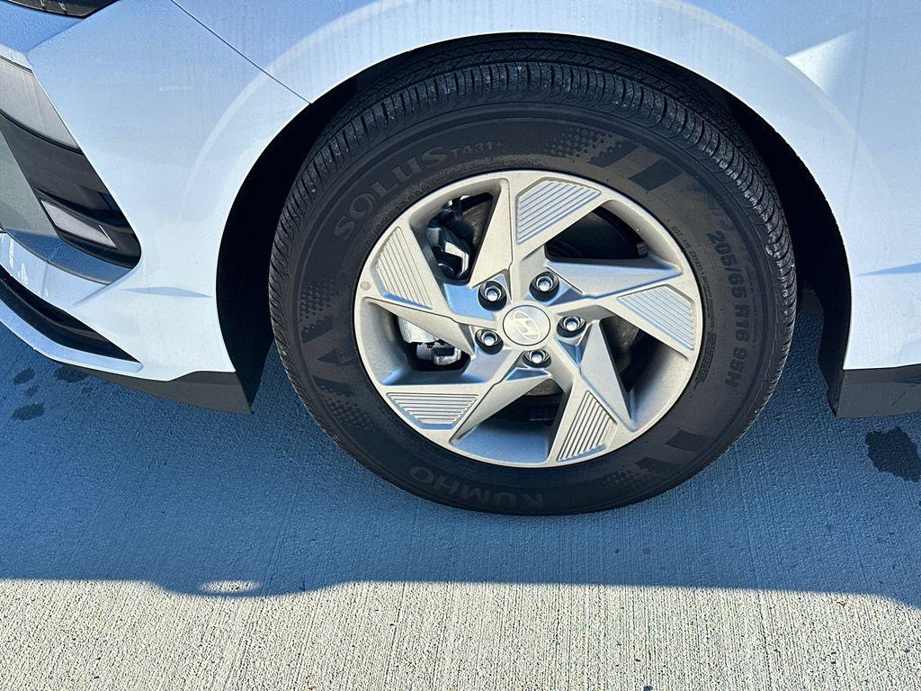 new 2025 Hyundai Sonata car, priced at $24,085
