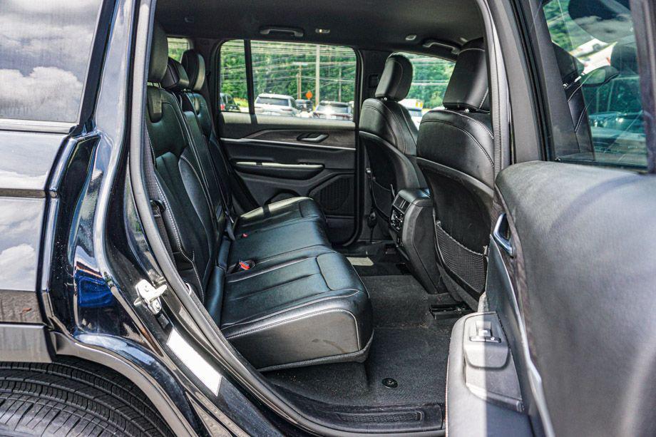 used 2024 Jeep Grand Cherokee car, priced at $32,920