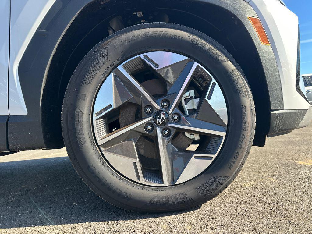 new 2025 Hyundai Tucson car, priced at $27,721