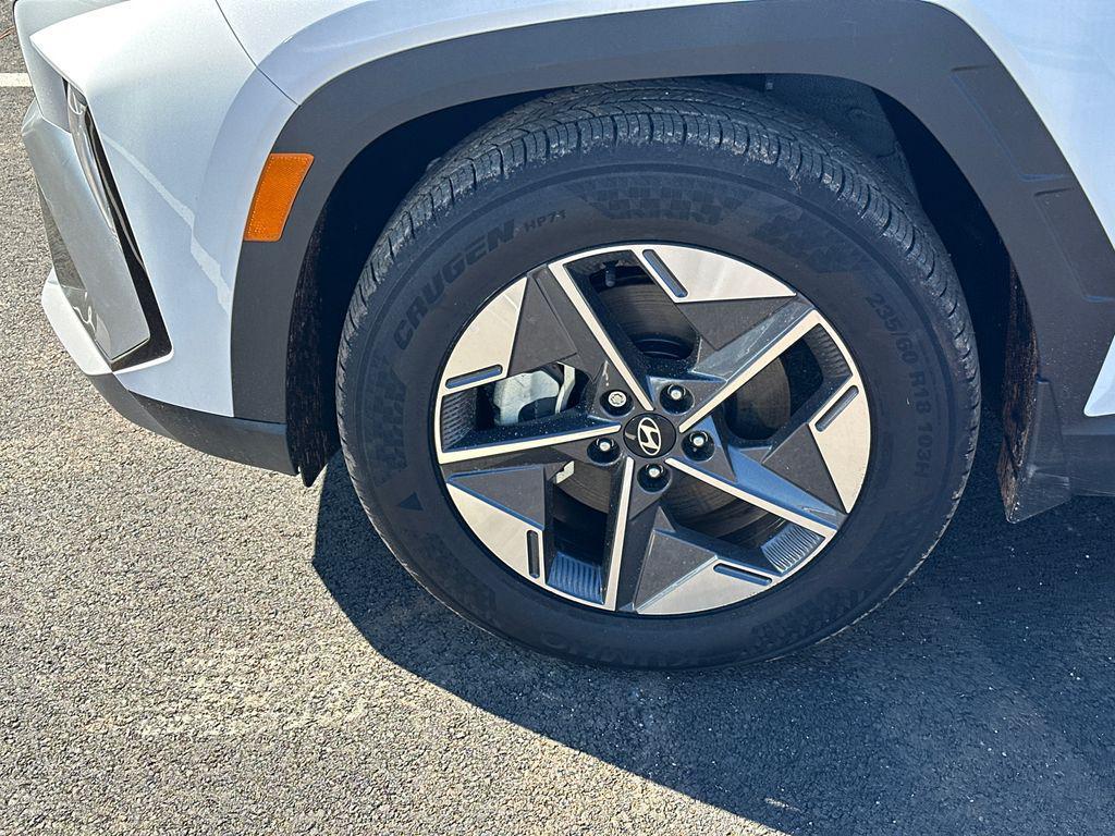 new 2025 Hyundai Tucson car, priced at $27,730