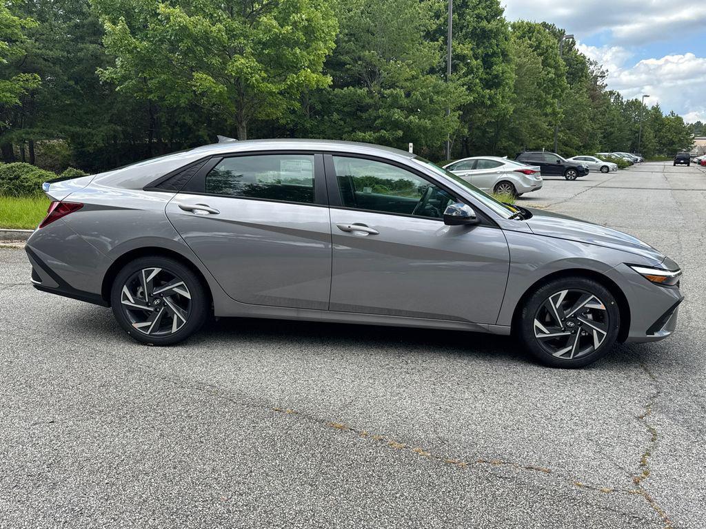 new 2025 Hyundai Elantra car, priced at $21,255