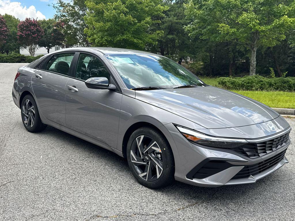new 2025 Hyundai Elantra car, priced at $21,255