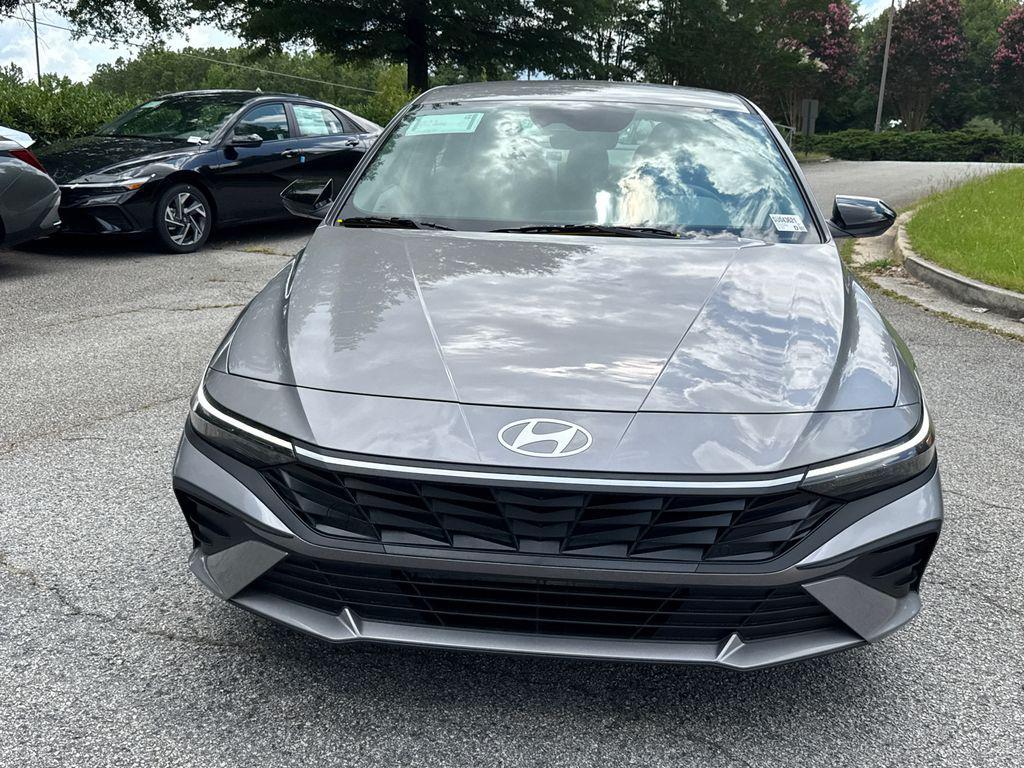 new 2025 Hyundai Elantra car, priced at $21,255