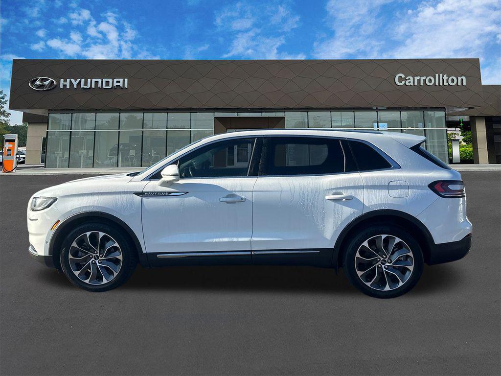 used 2022 Lincoln Nautilus car, priced at $32,420