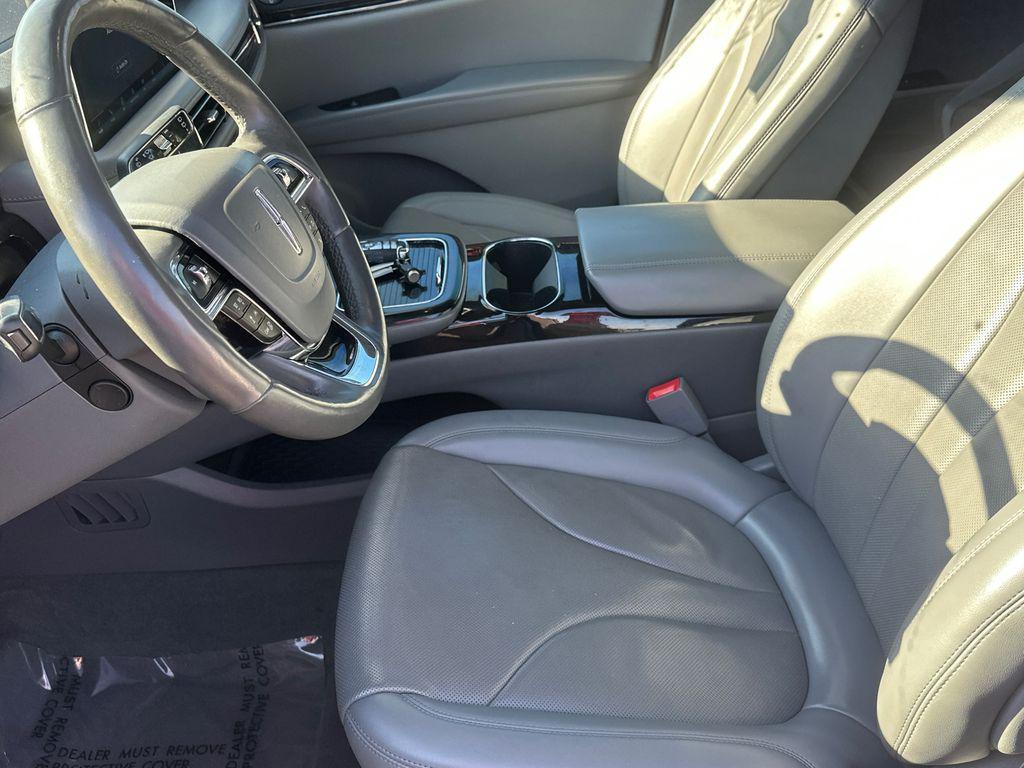 used 2022 Lincoln Nautilus car, priced at $32,420