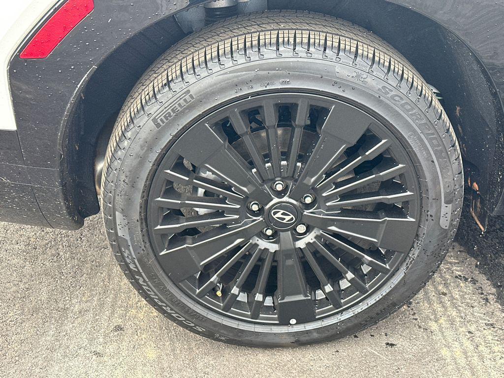 new 2025 Hyundai SANTA FE HEV car, priced at $40,816