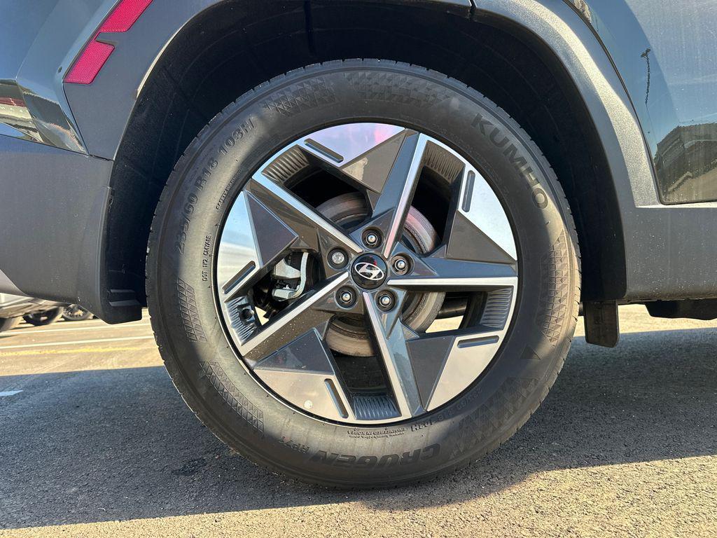 new 2025 Hyundai Tucson car, priced at $27,297