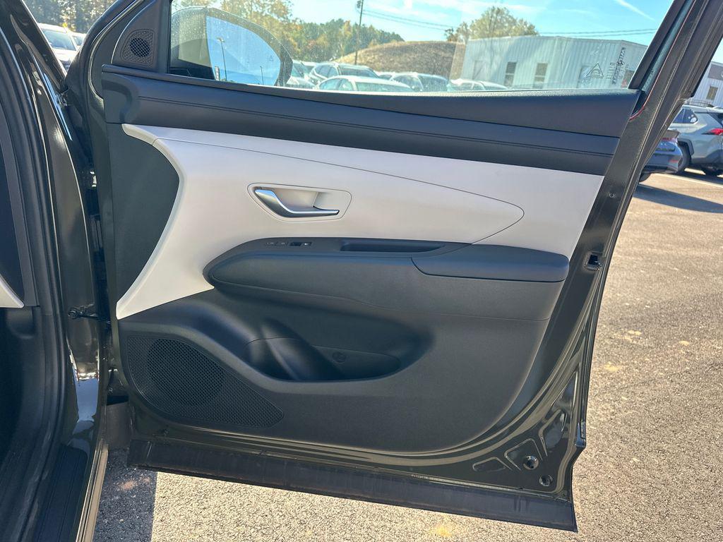 new 2025 Hyundai Tucson car, priced at $27,297