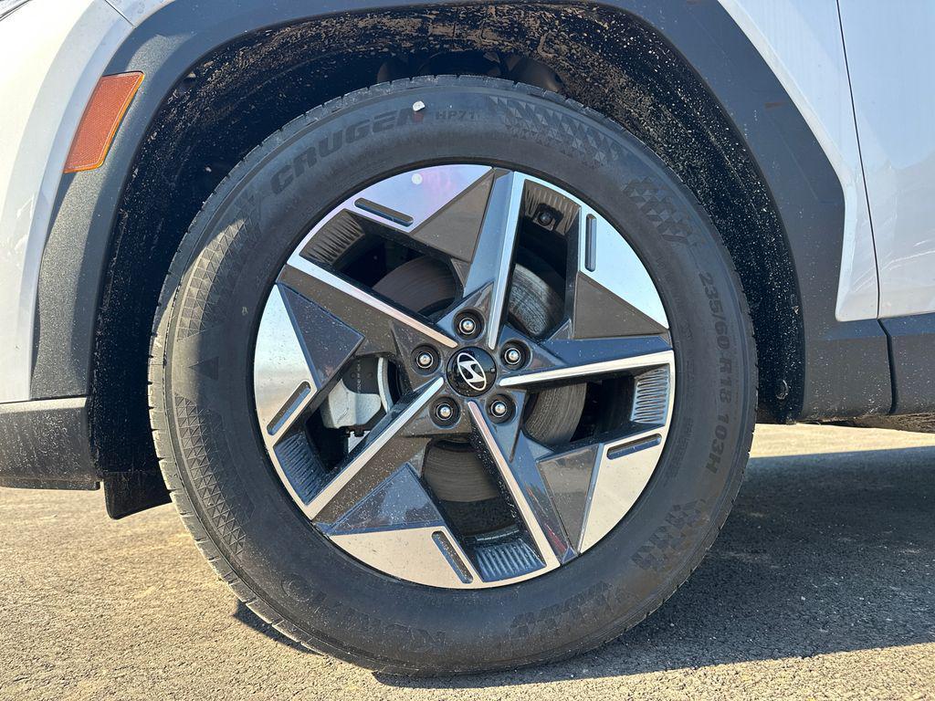 new 2025 Hyundai Tucson car, priced at $27,721