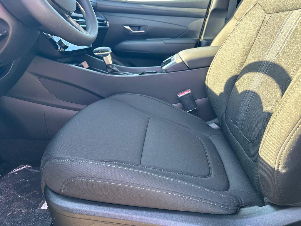 new 2025 Hyundai Tucson car, priced at $27,721