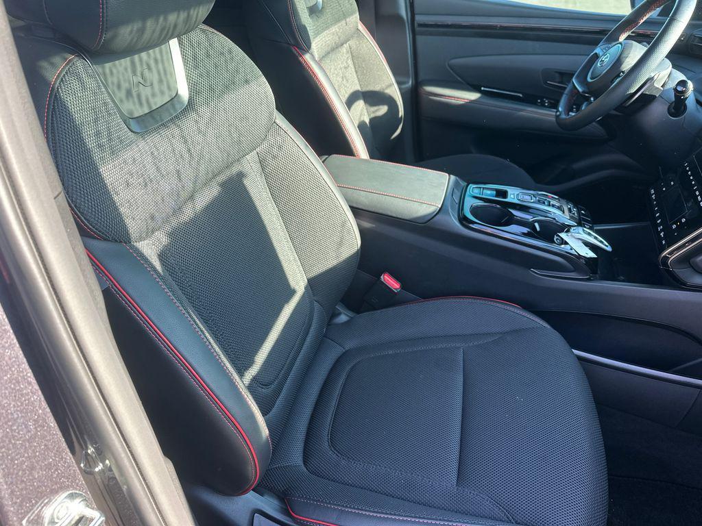 used 2024 Hyundai TUCSON Hybrid car, priced at $29,920