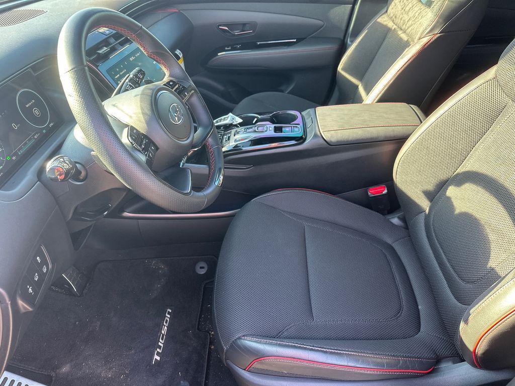 used 2024 Hyundai TUCSON Hybrid car, priced at $29,920