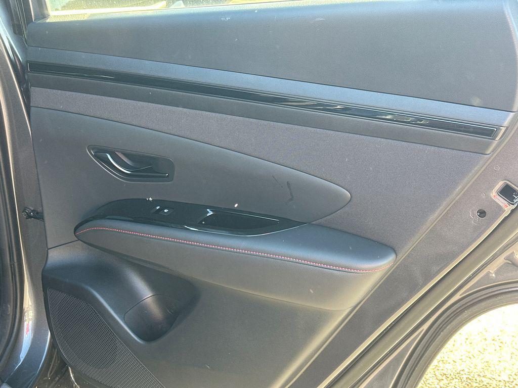 used 2024 Hyundai TUCSON Hybrid car, priced at $29,920