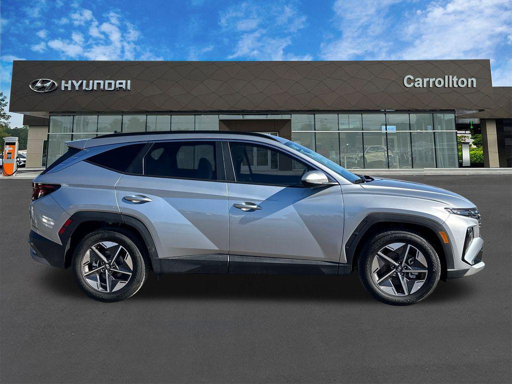 new 2025 Hyundai Tucson car, priced at $27,258