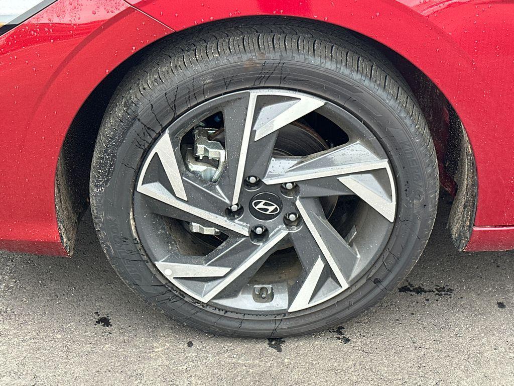 new 2025 Hyundai Elantra car, priced at $24,660