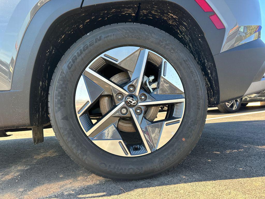 new 2025 Hyundai Tucson car, priced at $30,162