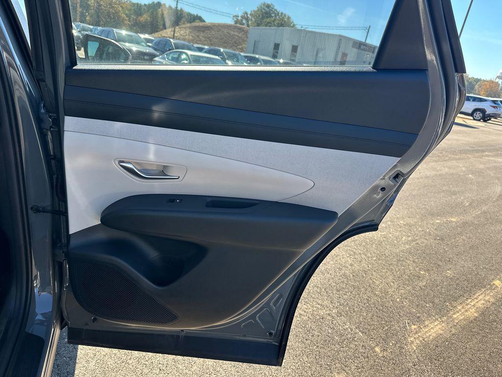 new 2025 Hyundai Tucson car, priced at $30,162