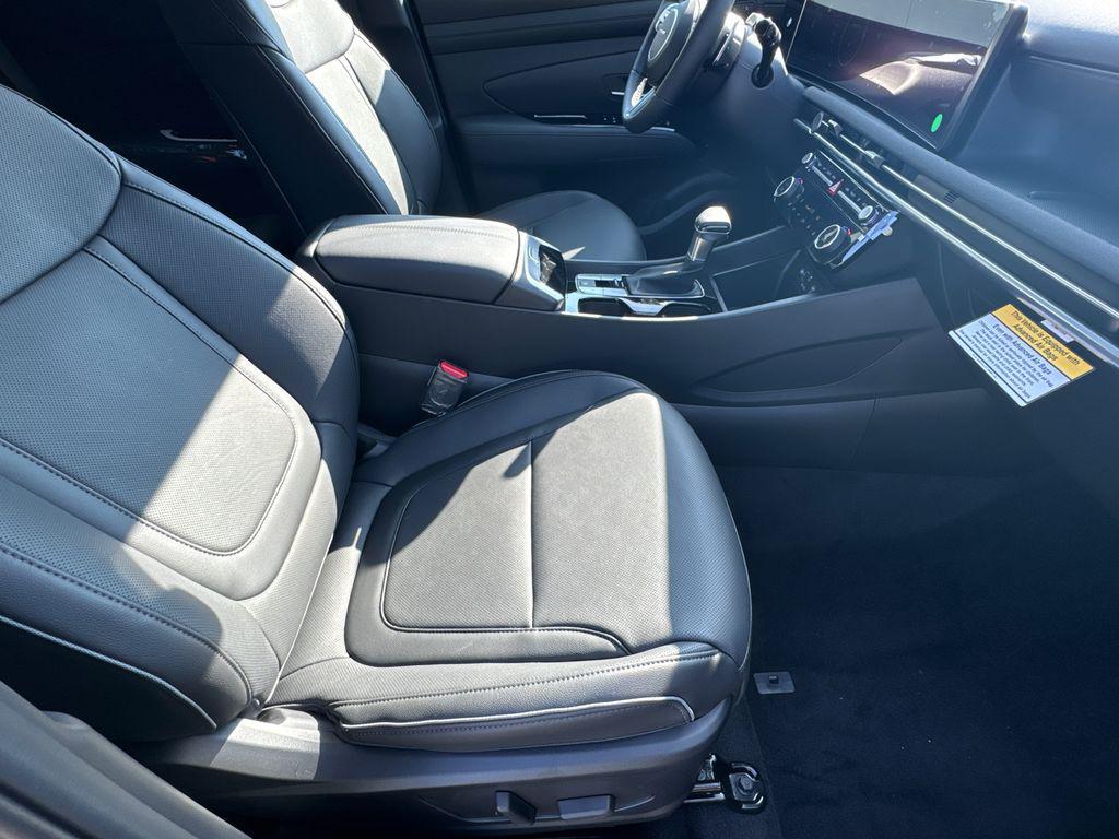 new 2025 Hyundai SANTA CRUZ car, priced at $39,820