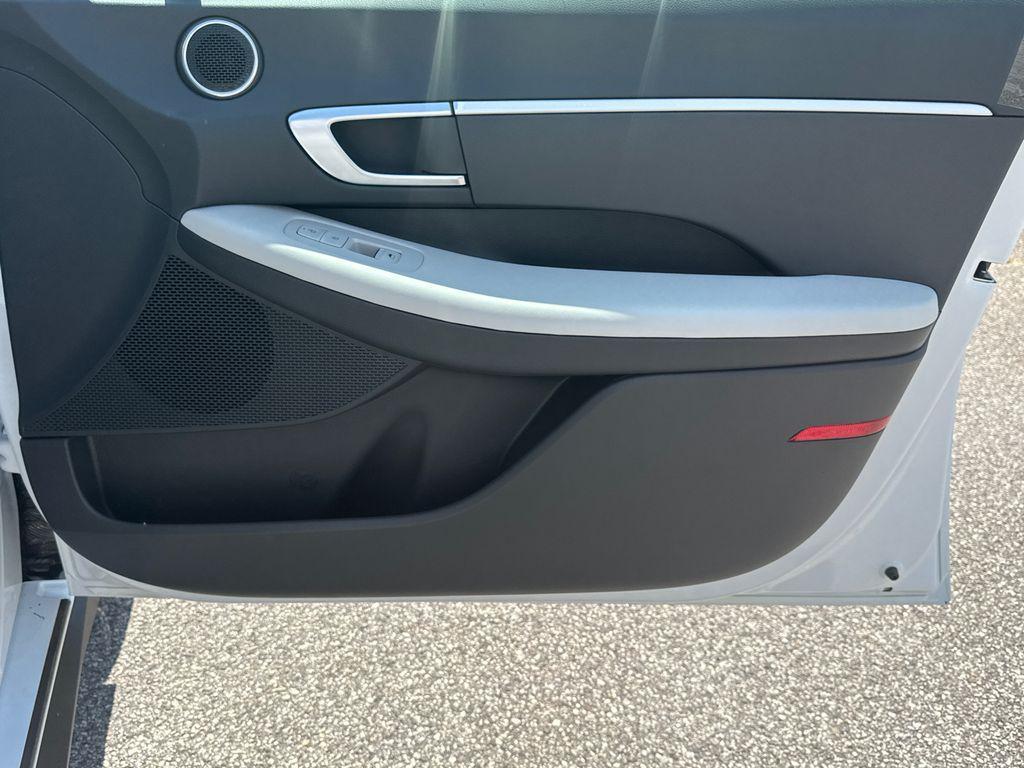 new 2025 Hyundai Sonata car, priced at $24,070