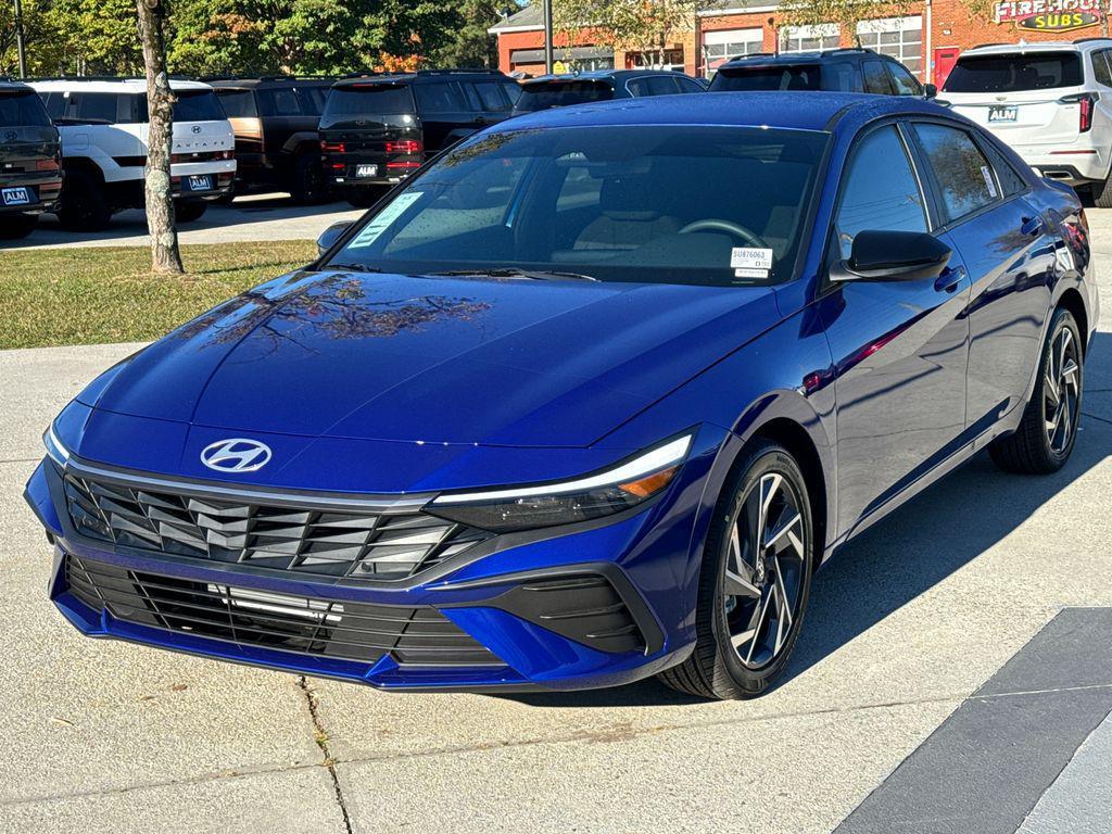 new 2025 Hyundai Elantra car, priced at $21,748