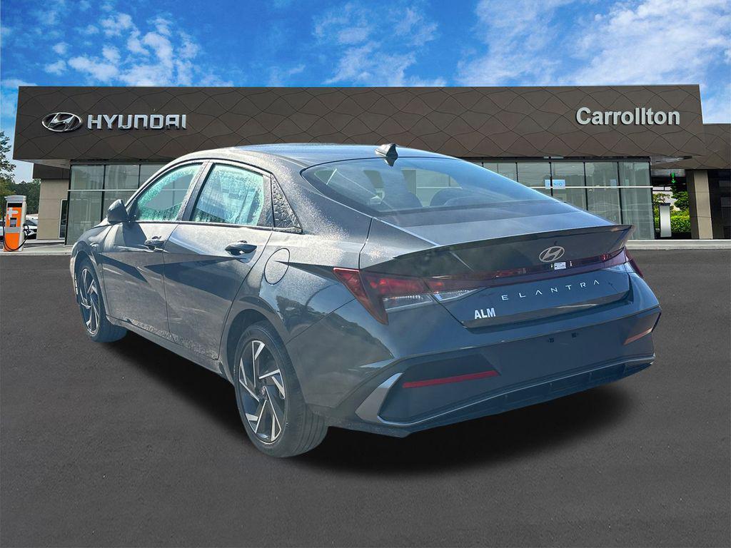 new 2025 Hyundai Elantra car, priced at $21,774