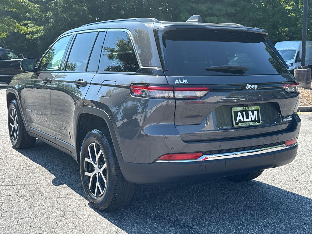 used 2024 Jeep Grand Cherokee car, priced at $30,920