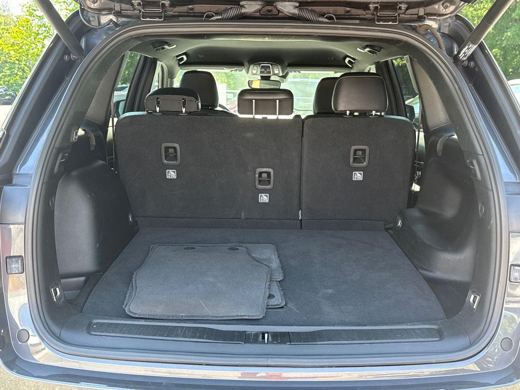 used 2024 Jeep Grand Cherokee car, priced at $30,920