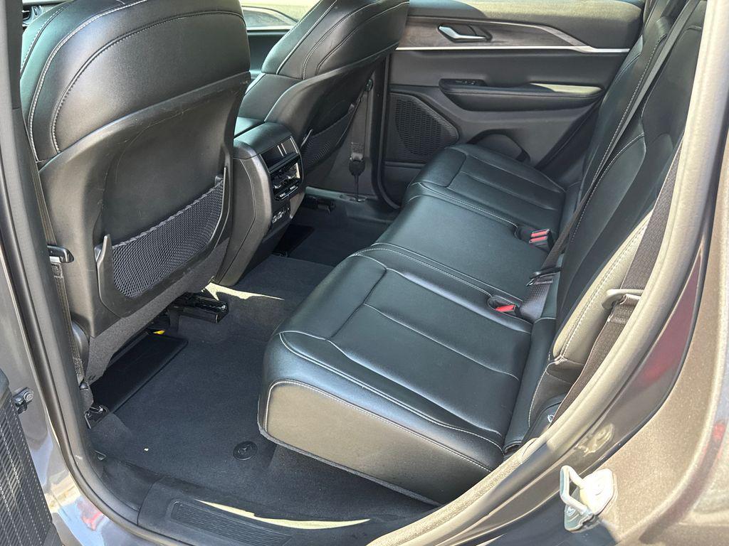 used 2024 Jeep Grand Cherokee car, priced at $30,920