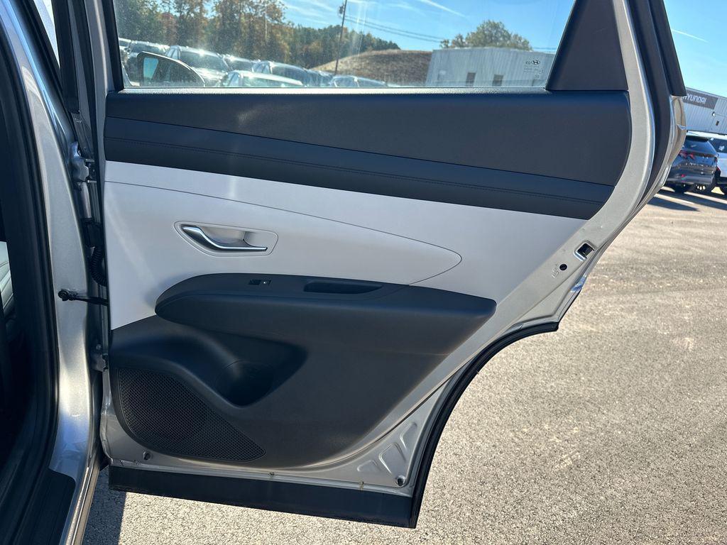 new 2025 Hyundai Tucson car, priced at $27,258