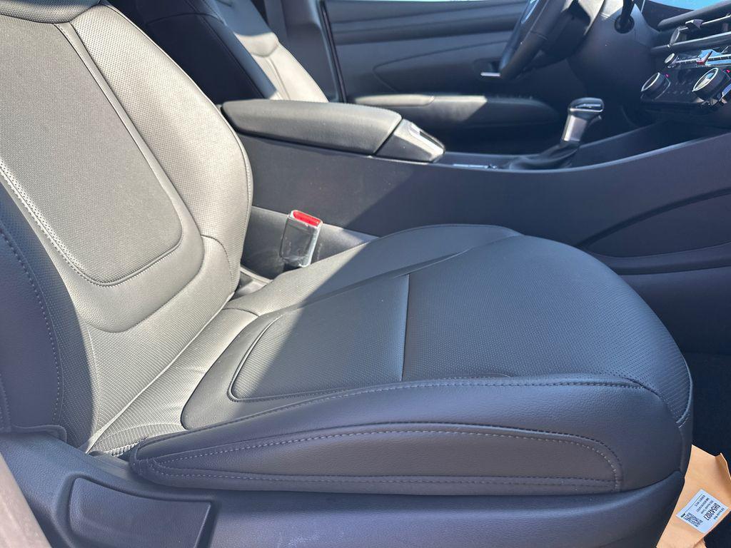 new 2025 Hyundai Tucson car, priced at $29,946