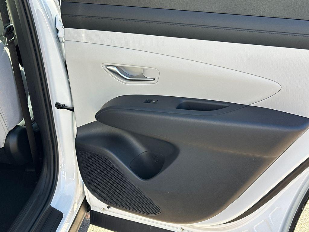 new 2025 Hyundai Tucson car, priced at $27,721
