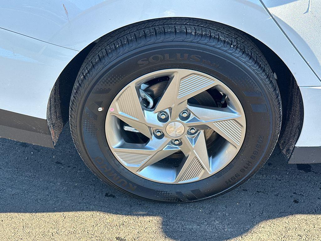 new 2025 Hyundai Sonata car, priced at $24,073