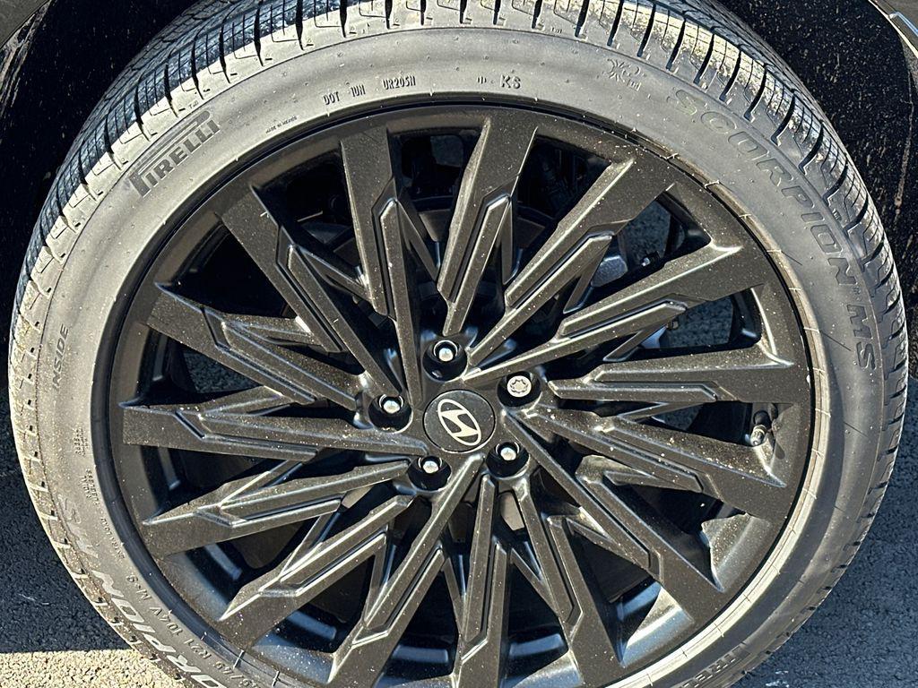 new 2025 Hyundai Santa Fe car, priced at $41,705